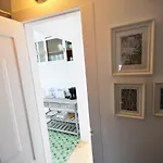 Charming Apartment In Alfama With River View!