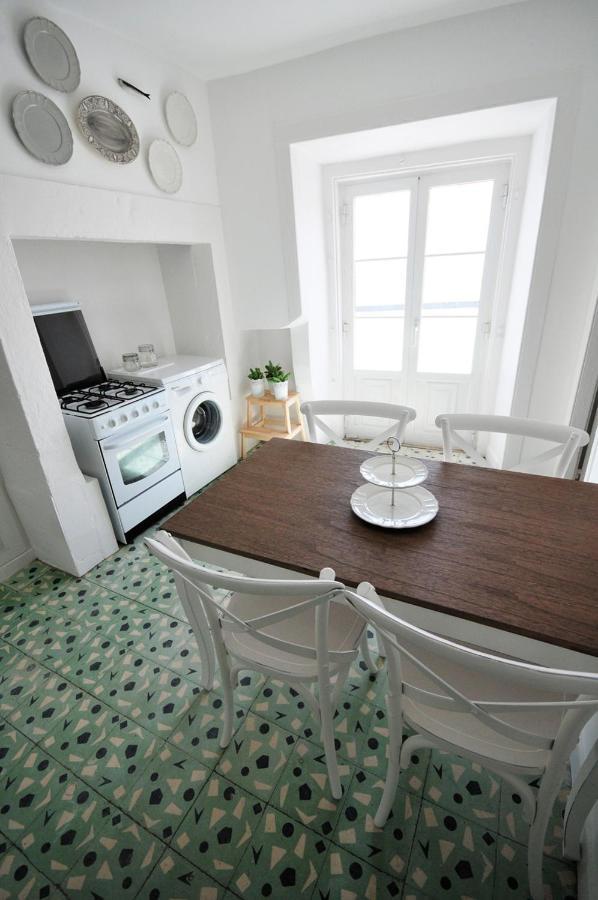 Apartamento Charming In Alfama With River View! Lisboa
